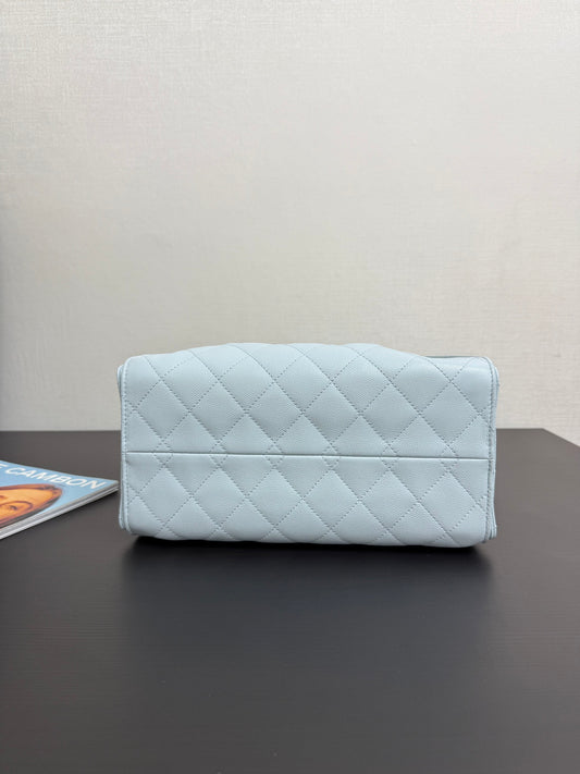 Adjustable Chain Light Blue Bucket Bag