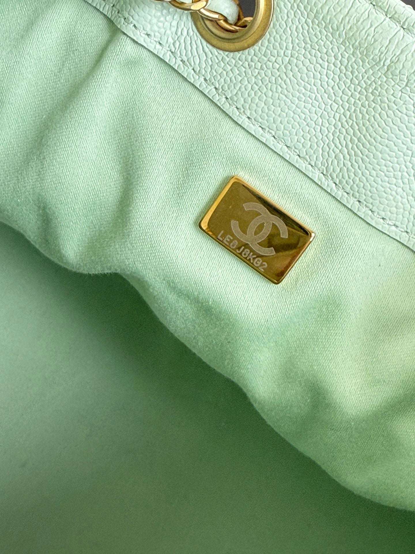 Adjustable Chain Light Green Bucket Bag