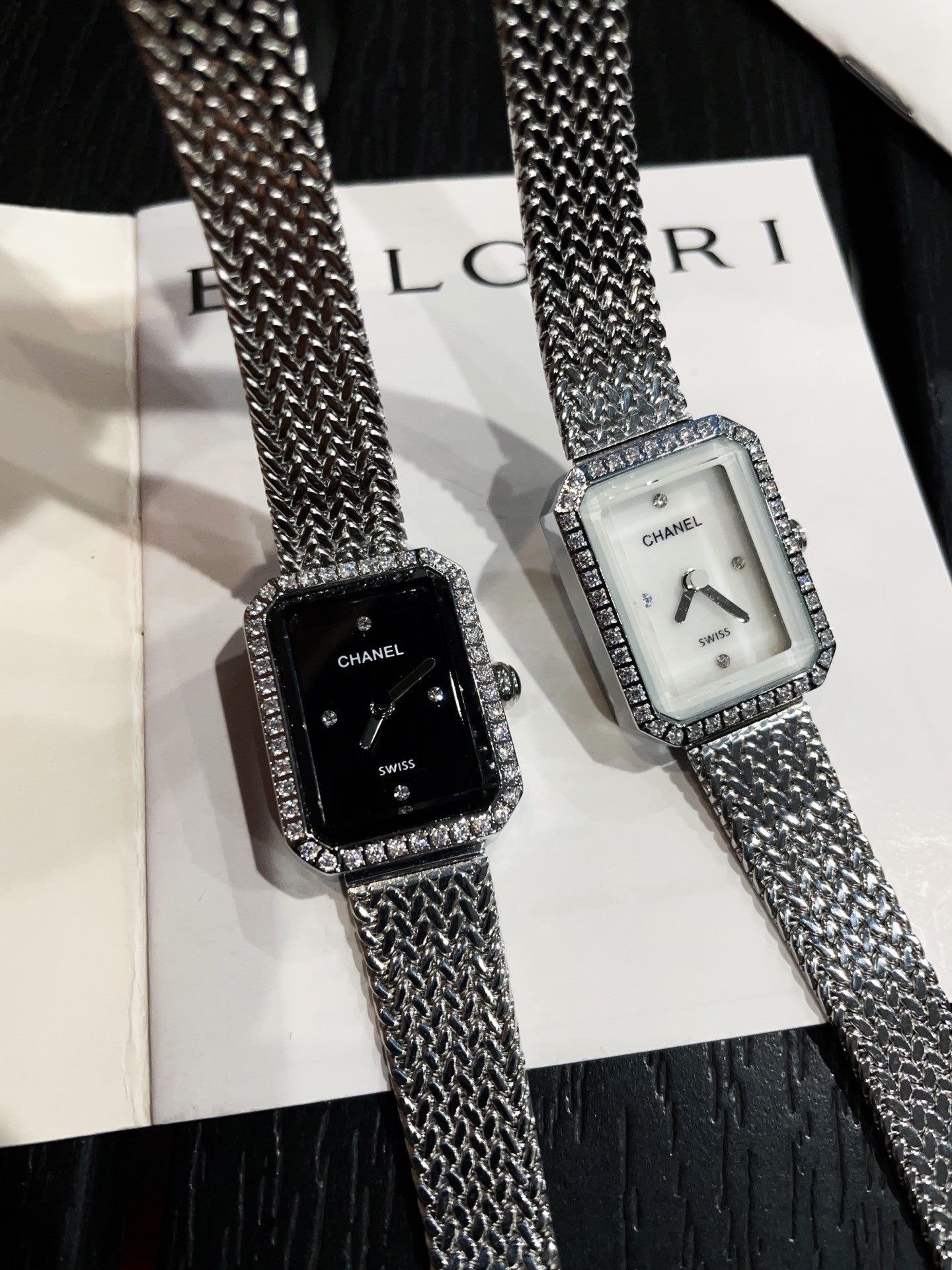 Chanel Première Collection Women's Vintage - style "Sugar Cube" Watch