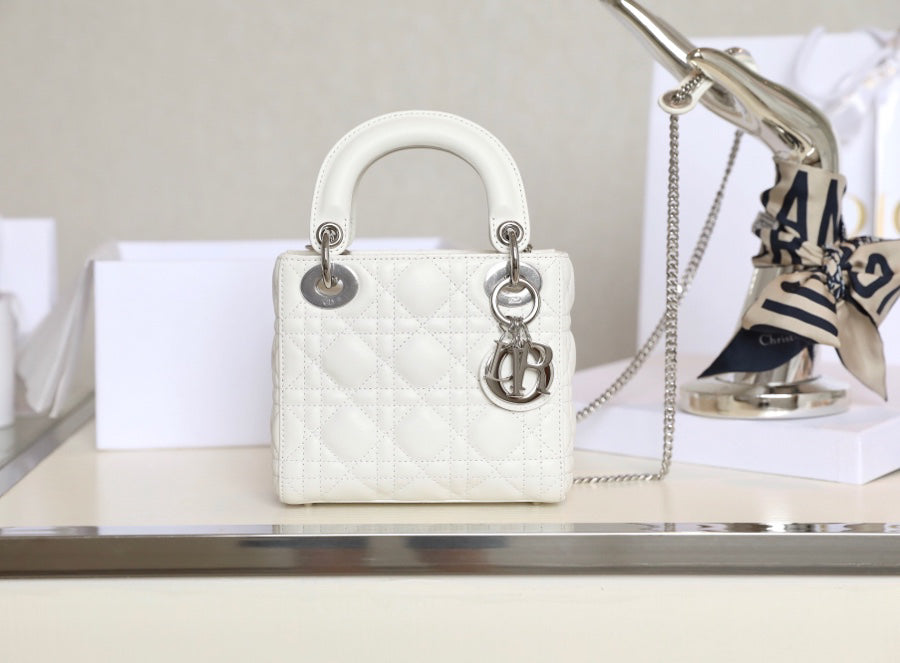 White Cannage Pattern Patent Lambskin Handbag