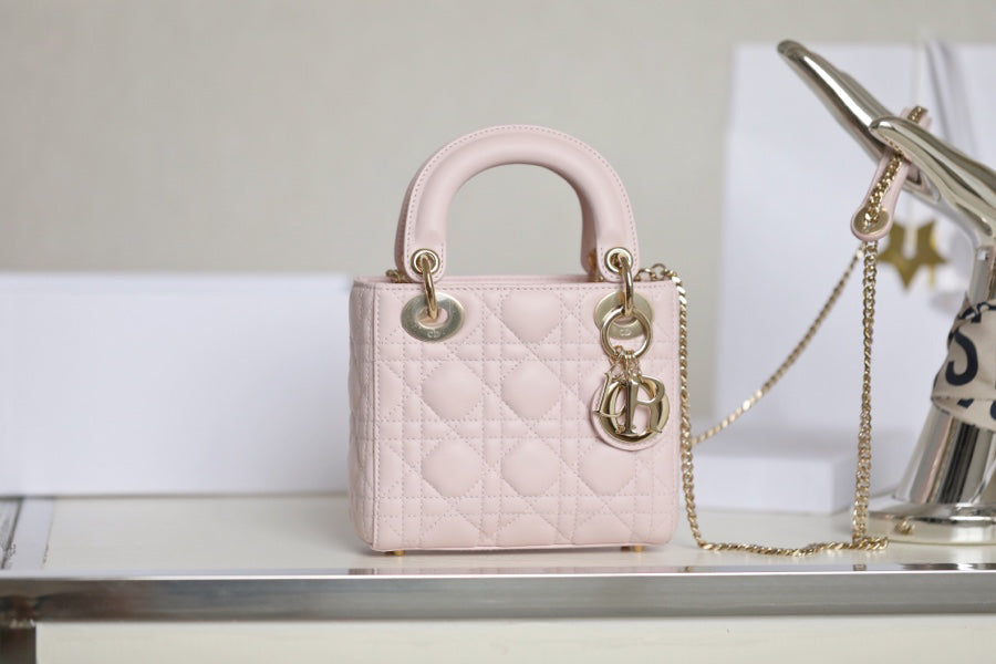 Matte Pink Cannage Pattern Patent Lambskin Handbag