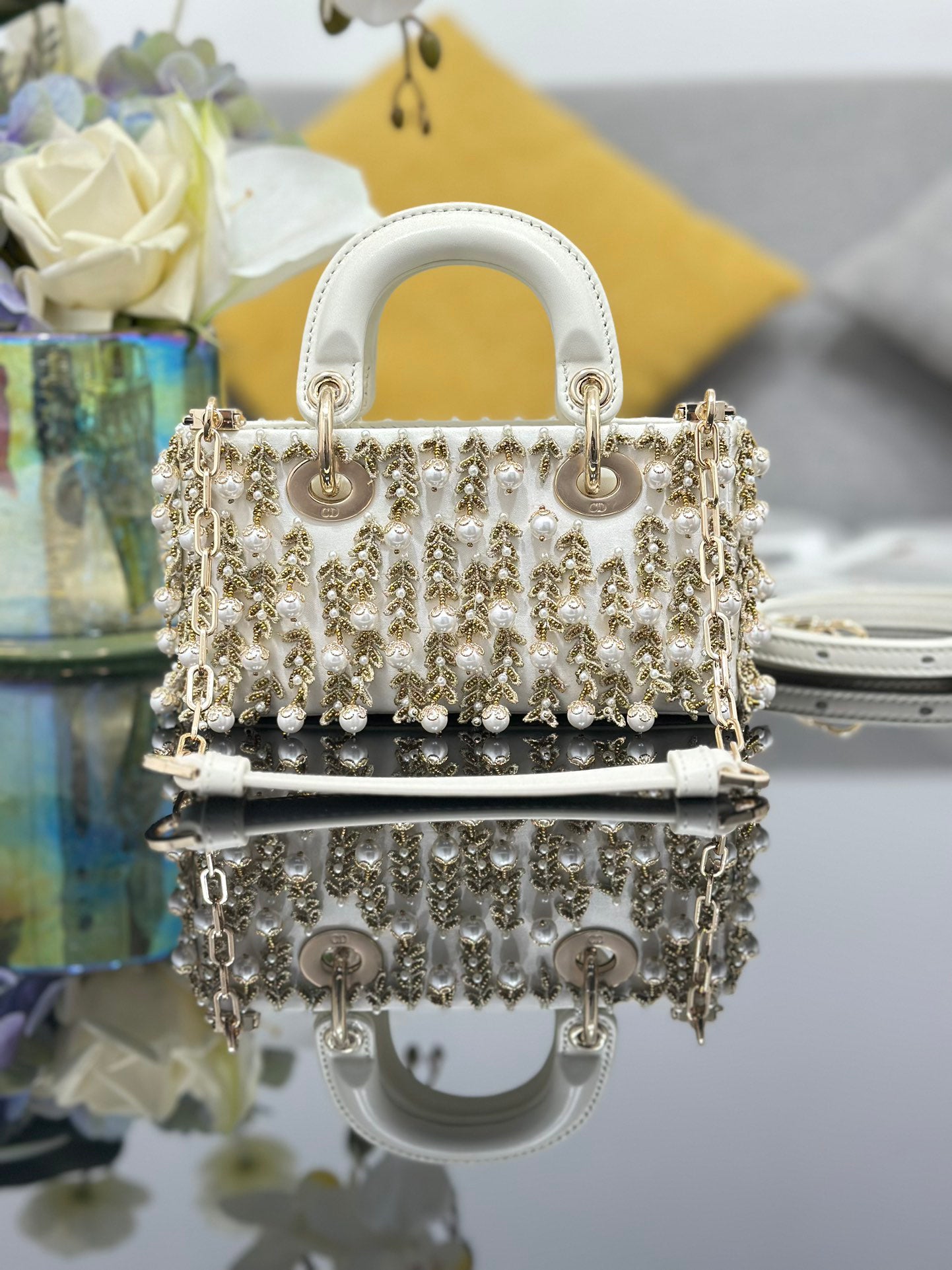 Mini Embroidered Wheat  Pearl Handbag