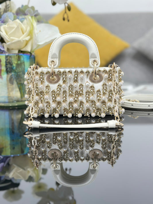 Mini Embroidered Wheat  Pearl Handbag