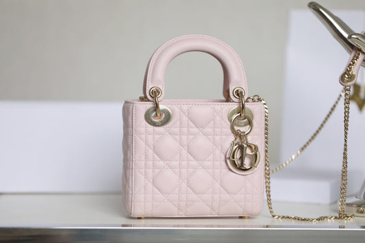 Matte Pink Cannage Pattern Patent Lambskin Handbag