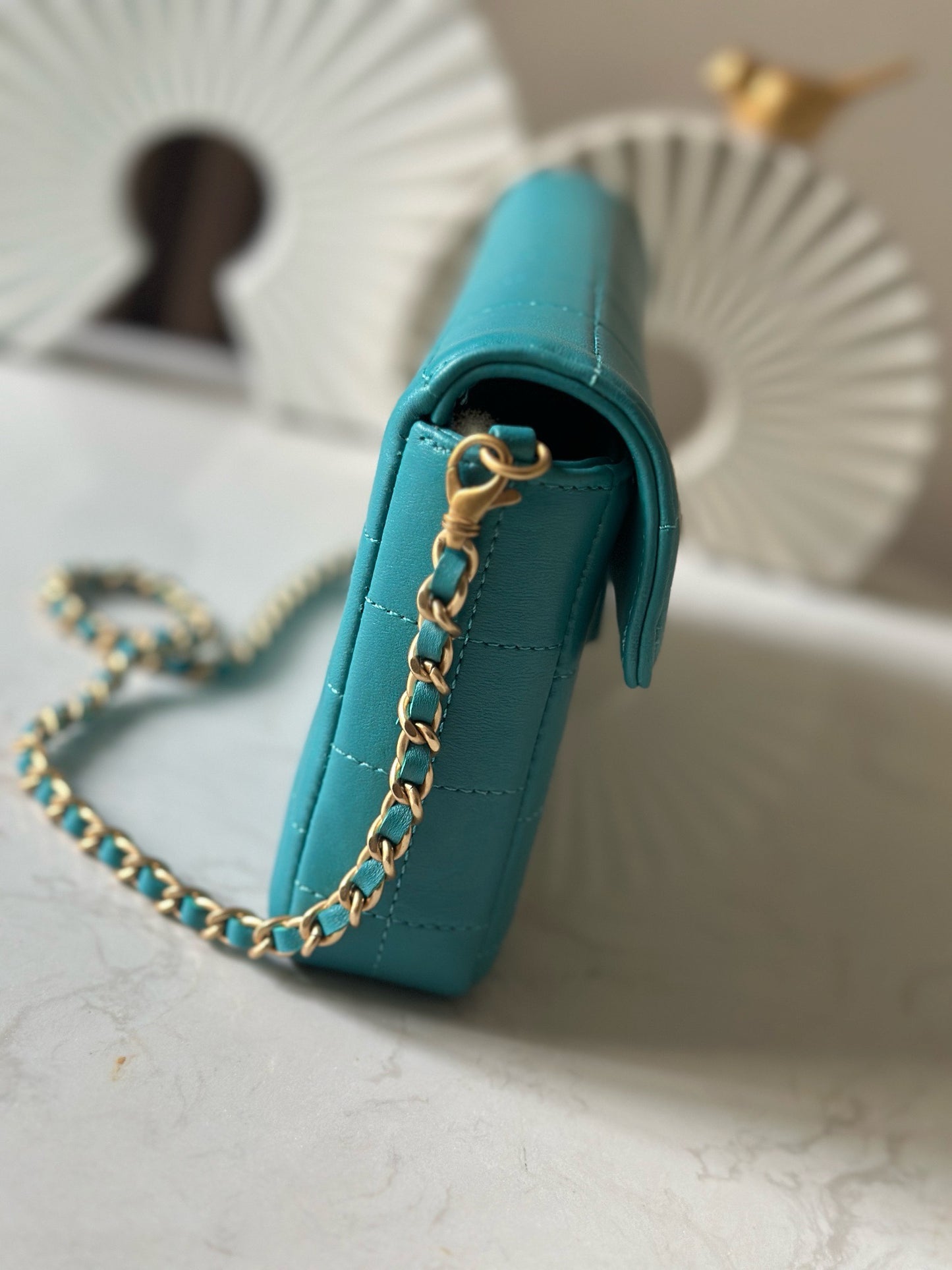 Vintage ice - cube pattern lambskin underarm bag