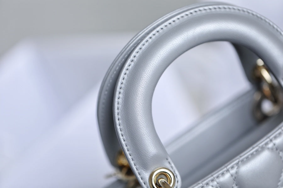 Pearlescent Grey Cannage Pattern Patent Lambskin Handbag