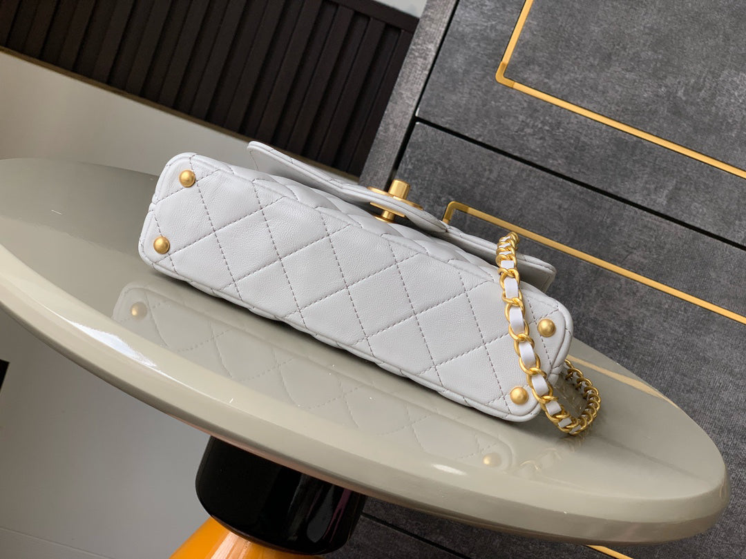 Small  sized Flap Handbag  Shoulder Bag