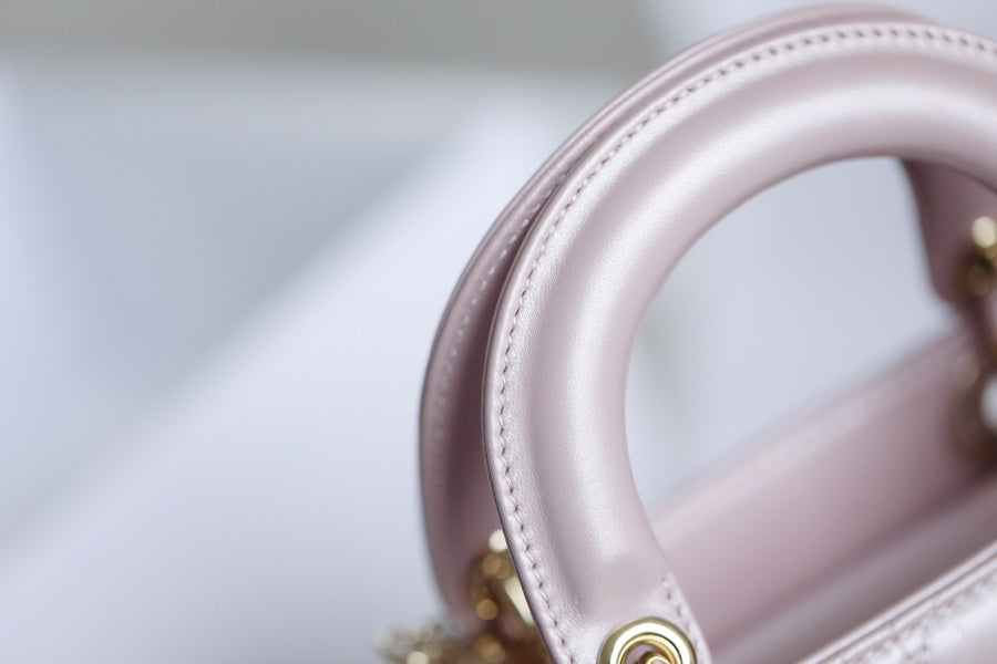 Pearlescent Pink Cannage Pattern Patent Lambskin Handbag