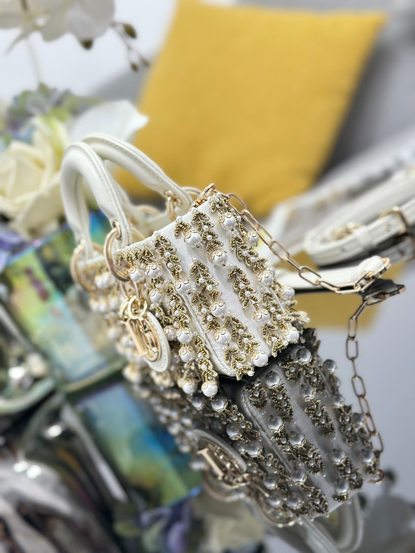 Mini Embroidered Wheat  Pearl Handbag