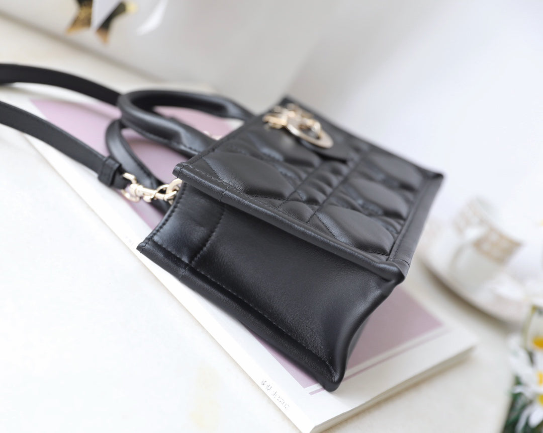 Black Cowhide Handbag