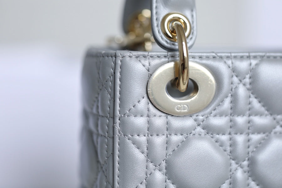 Pearlescent Grey Cannage Pattern Patent Lambskin Handbag