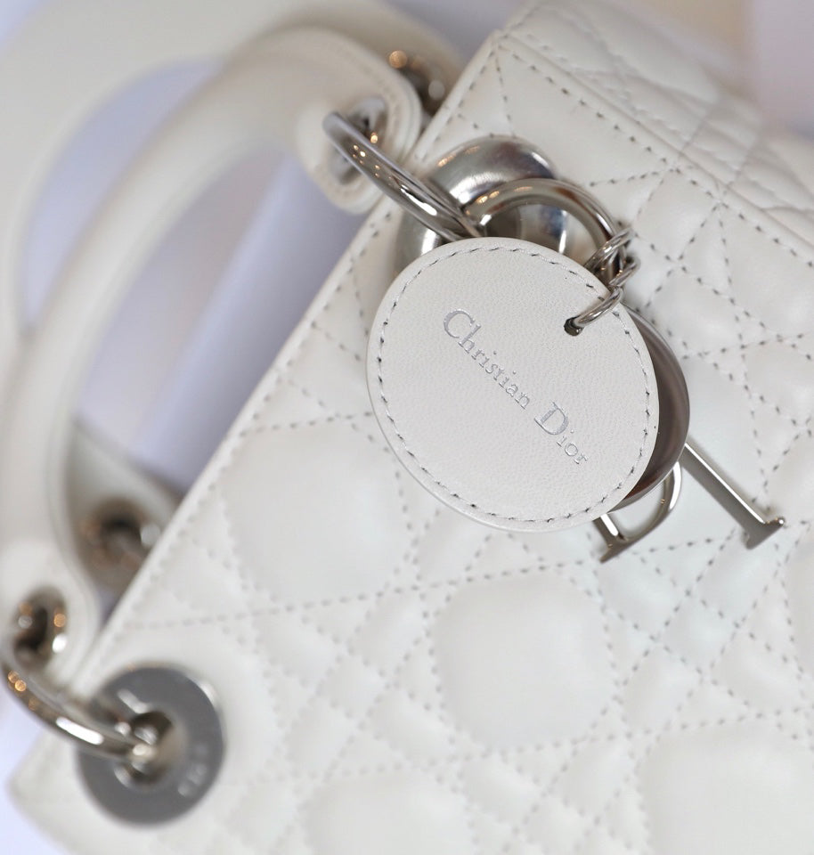 White Cannage Pattern Patent Lambskin Handbag