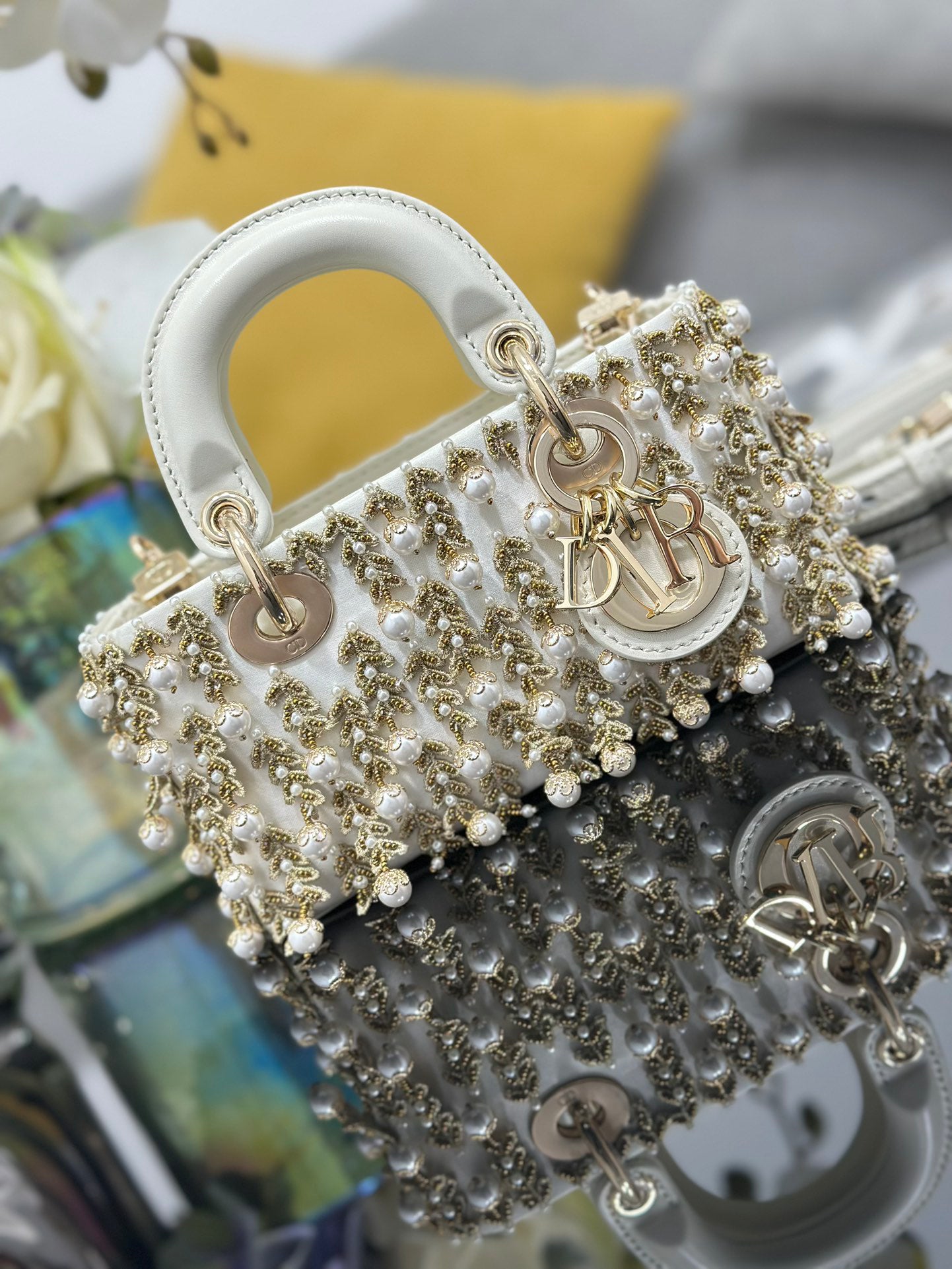 Mini Embroidered Wheat  Pearl Handbag