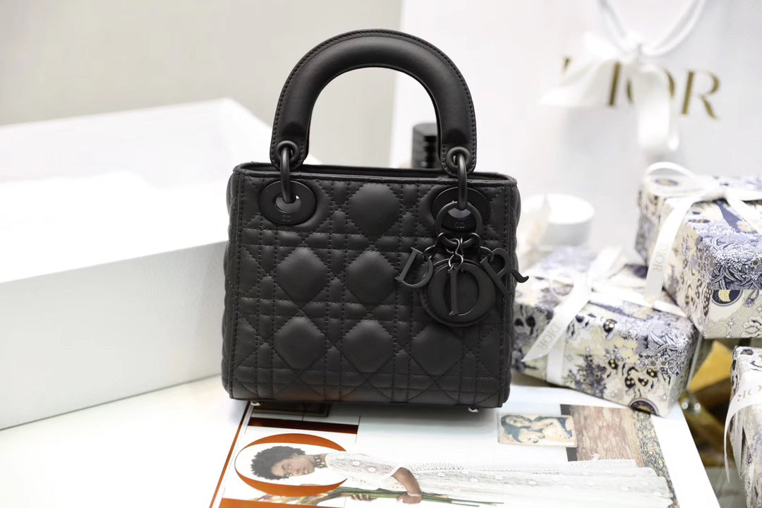 Matte Black Cannage Pattern Patent Lambskin Handbag