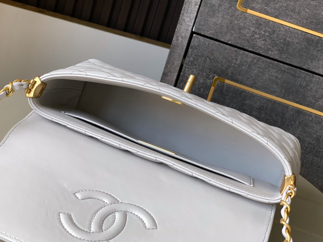 Large  sized Flap Handbag Shoulder Bag