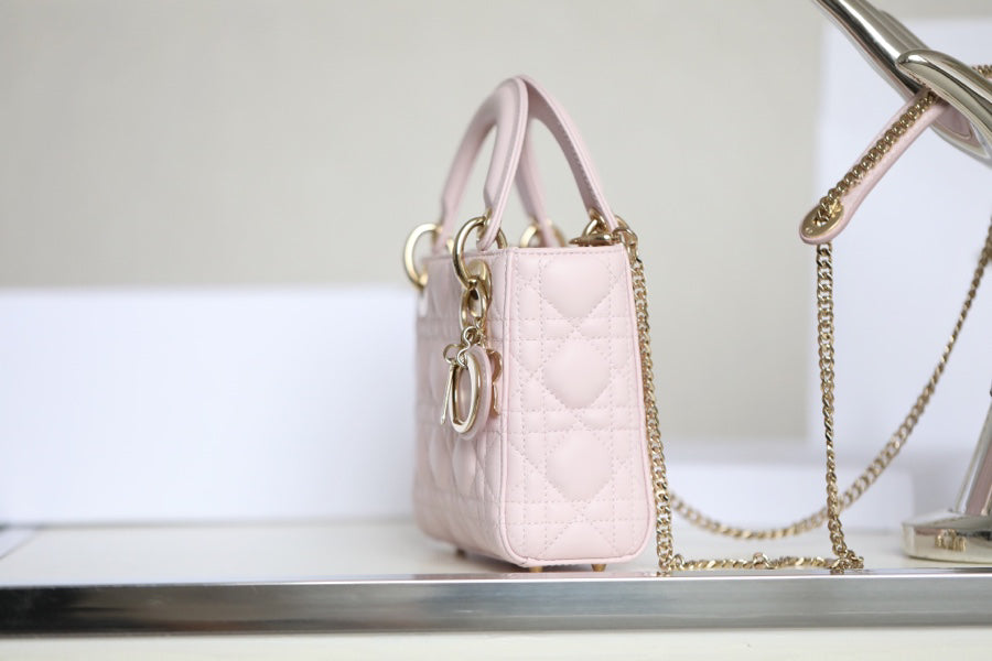 Matte Pink Cannage Pattern Patent Lambskin Handbag