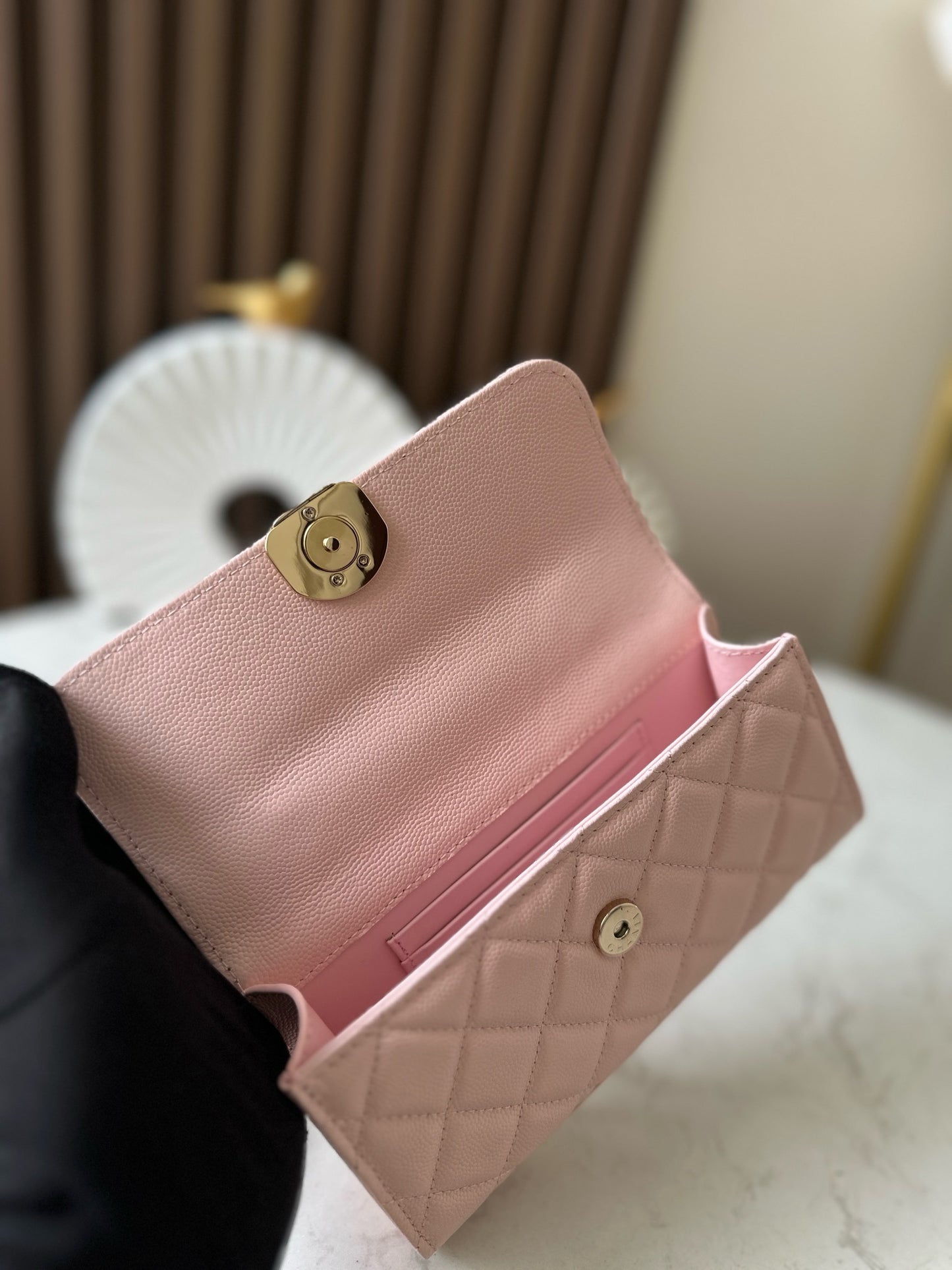 Light pink caviar leather flap handbag   shoulder bag