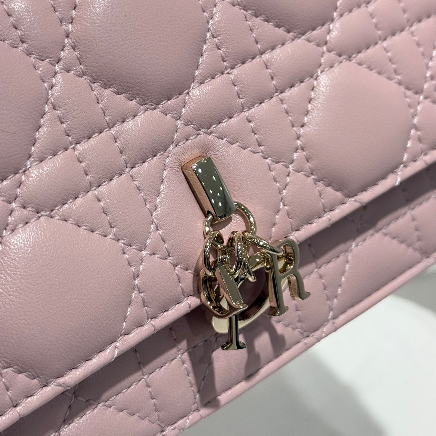 Sakura Pink Pearl Chain Handbag