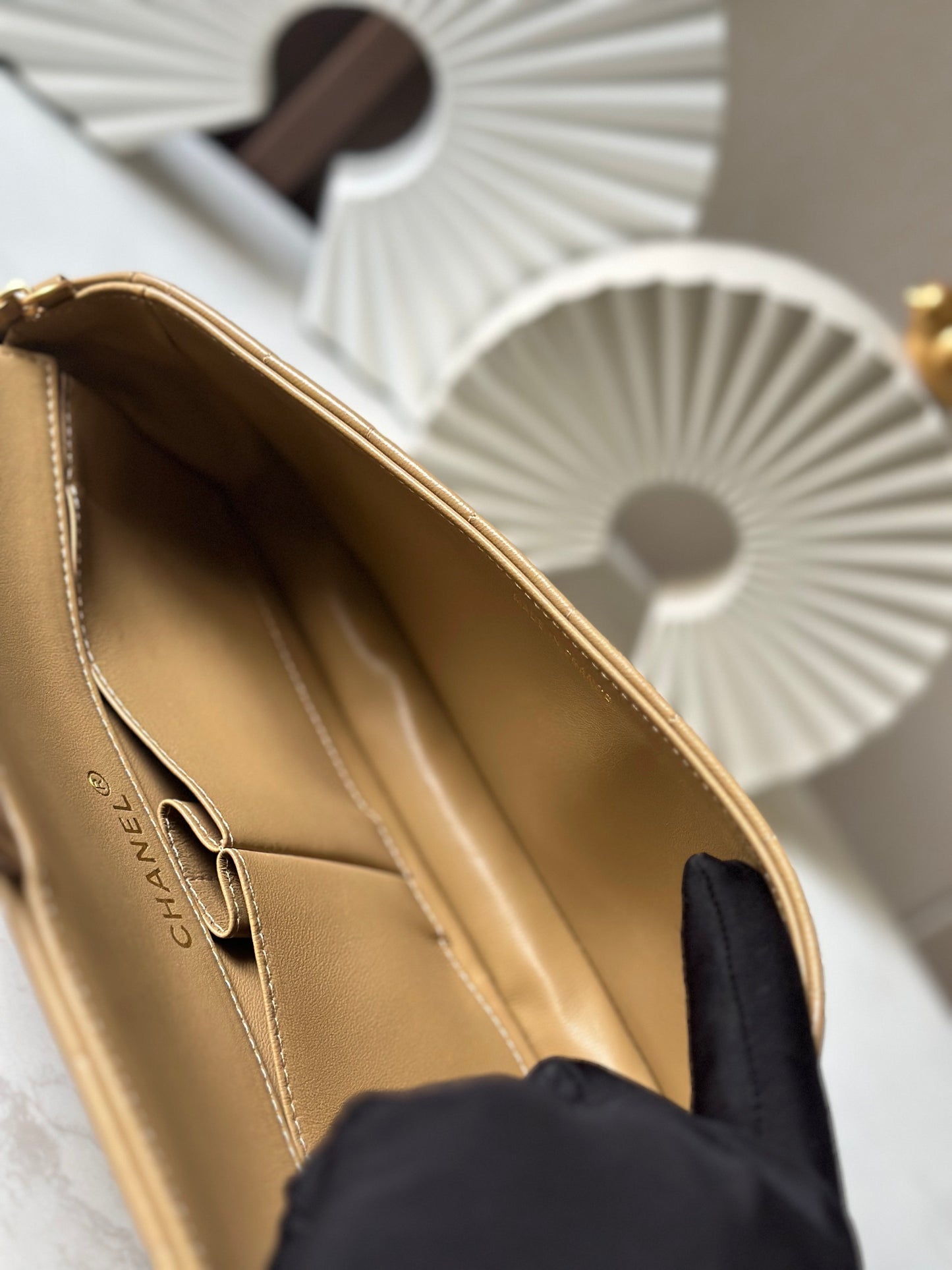 Vintage ice - cube pattern lambskin underarm bag