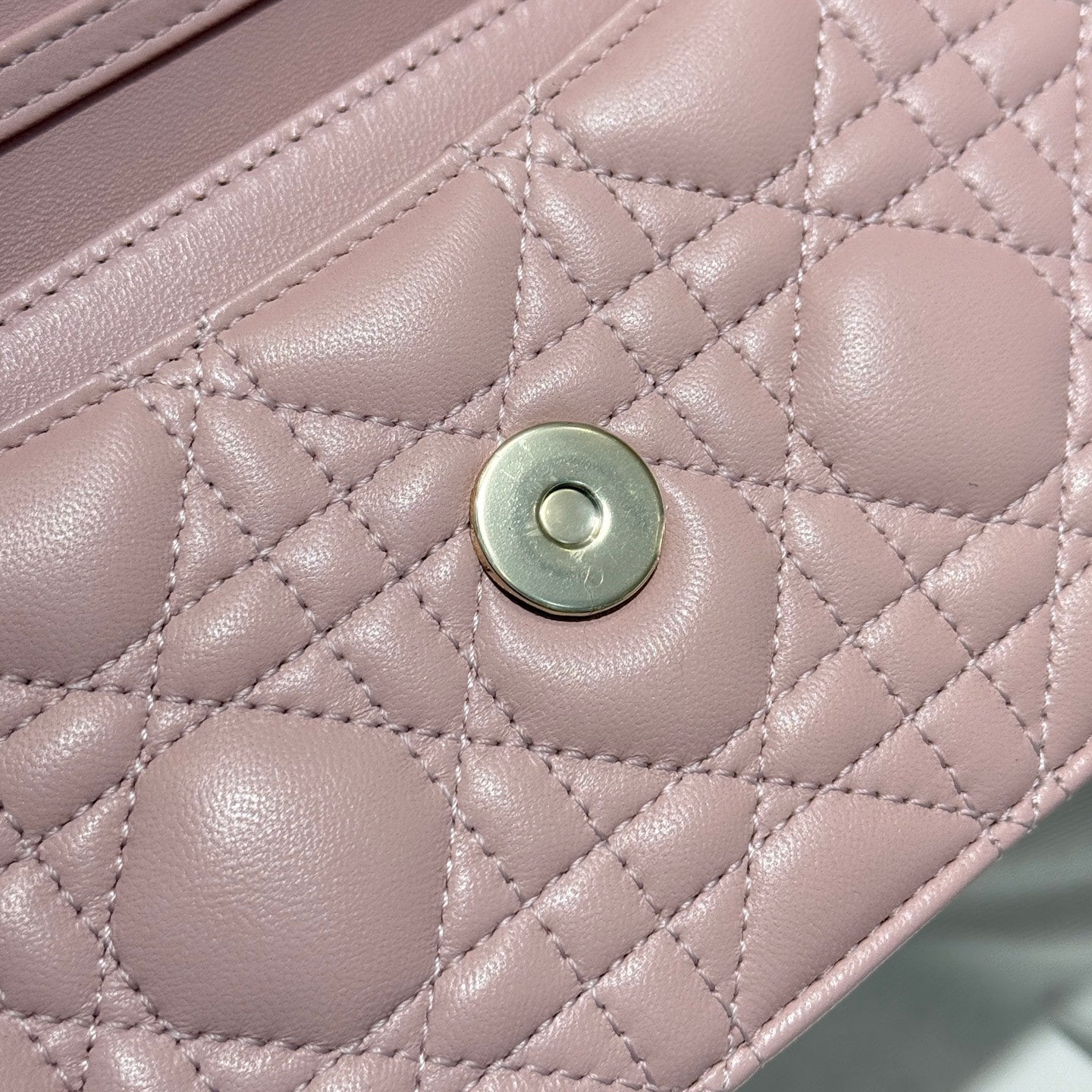 Sakura Pink Pearl Chain Handbag