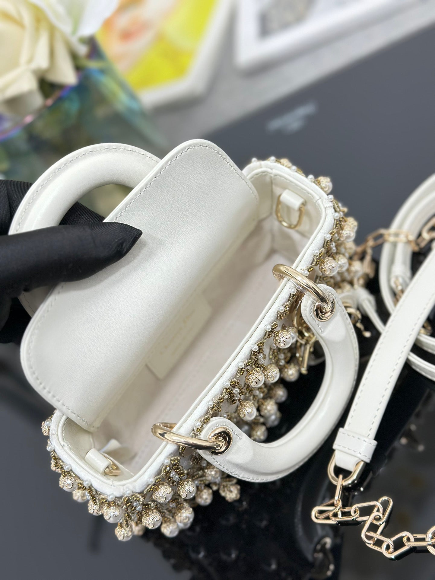 Mini Embroidered Wheat  Pearl Handbag