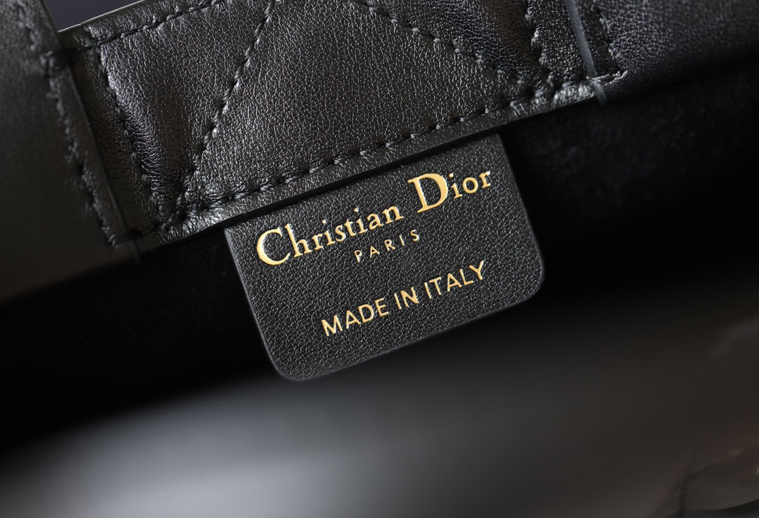 Black Cowhide Handbag