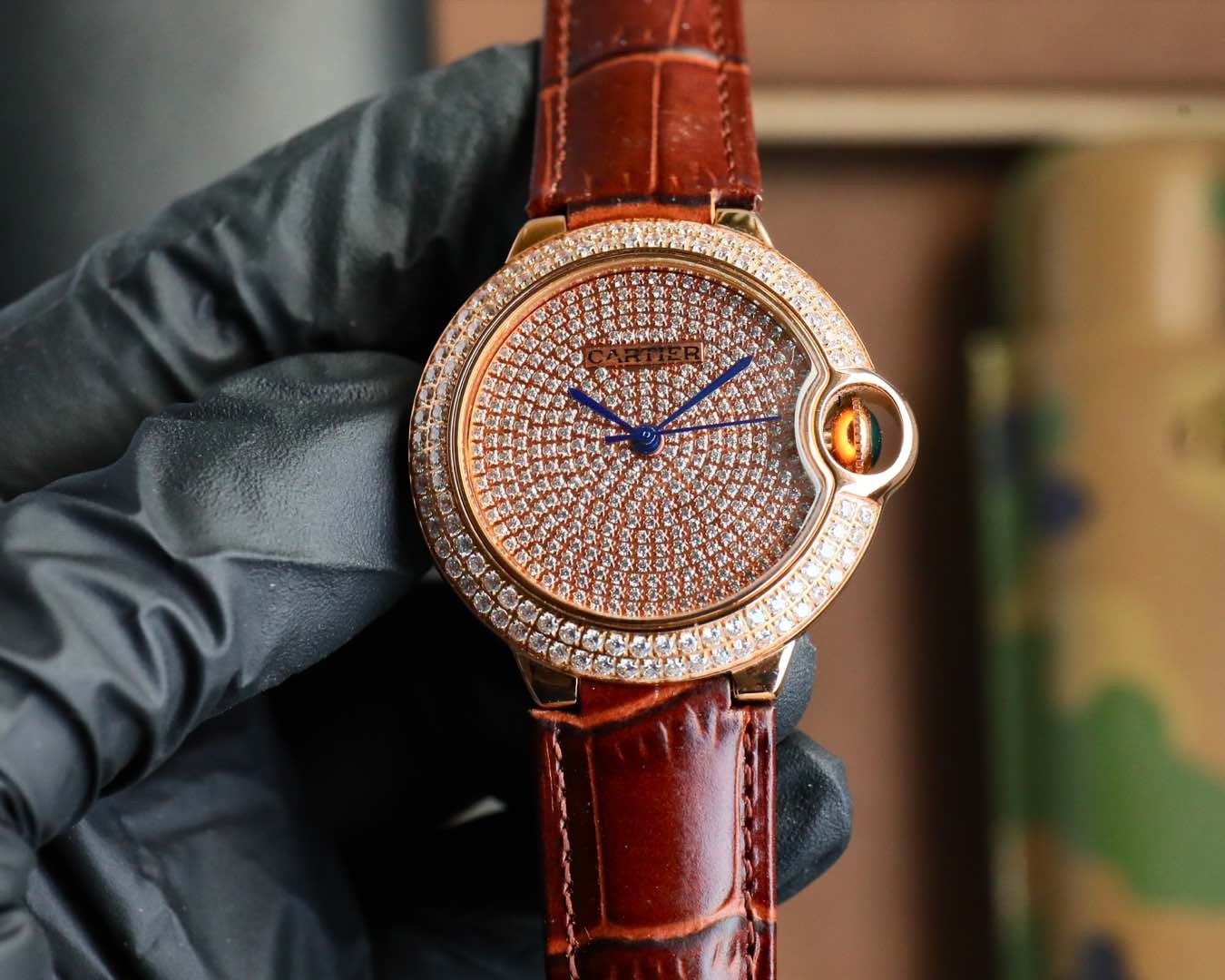 Cartier. Imported quartz movement. Top-grain calfskin leather. Arched blue light glass.