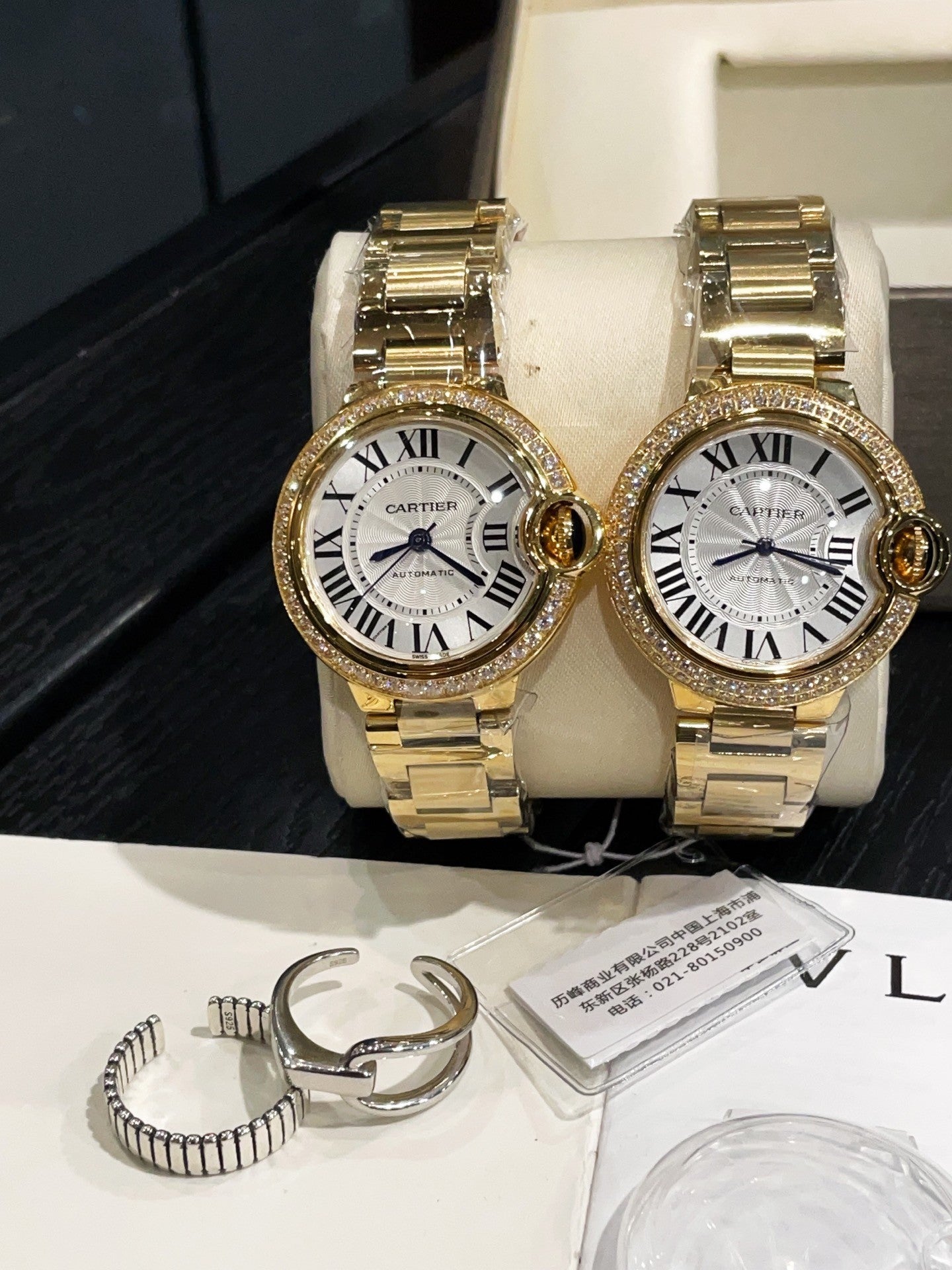 Ballon Bleu de Cartier 33mm wristwatch.