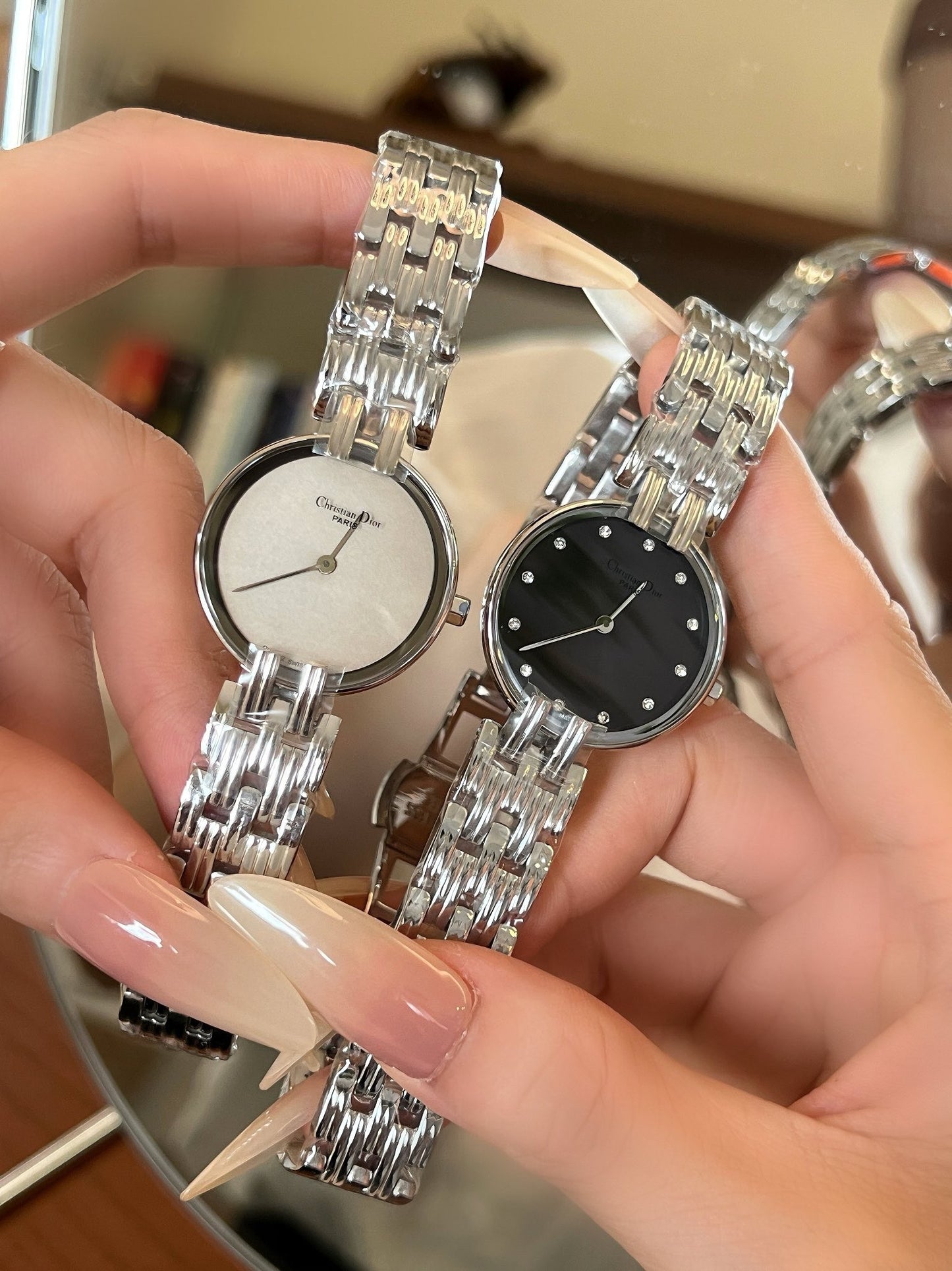 Dior Vintage Black Watch: Timeless Elegance on Your Wrist