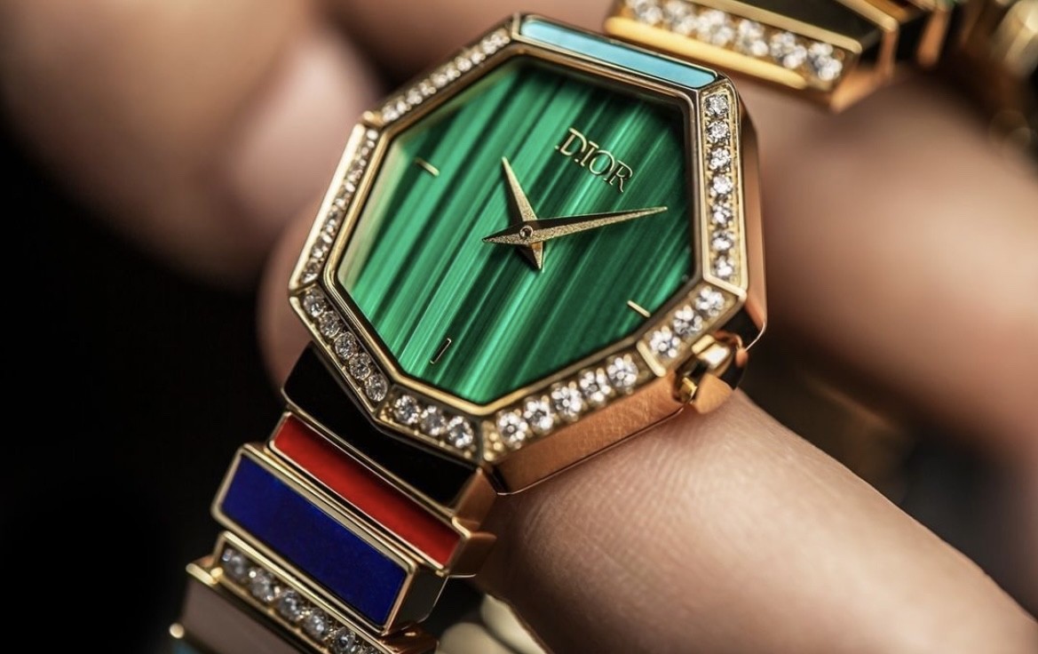 Dior Exquisite Octagonal Watch: A Symphony of Luxury and Artistry