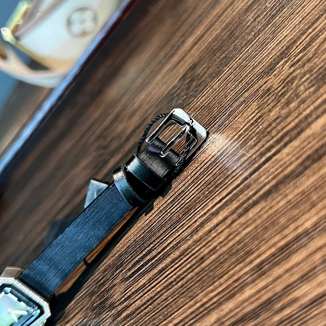 New - style cowhide silk - textured strap from Chanel