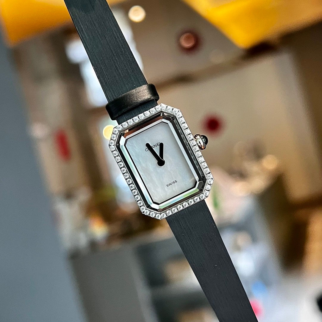 New - style cowhide silk - textured strap from Chanel