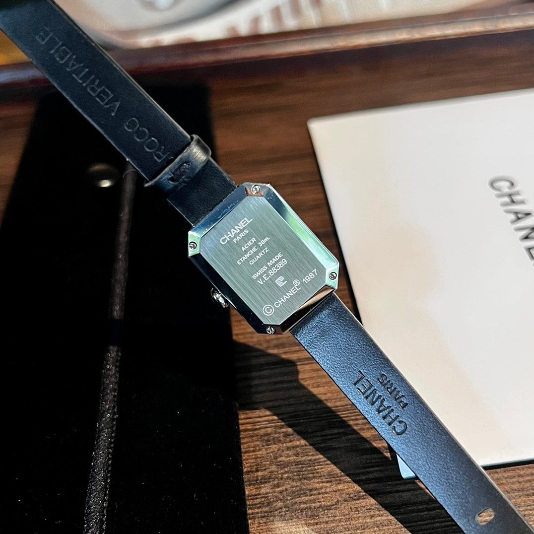 New - style cowhide silk - textured strap from Chanel