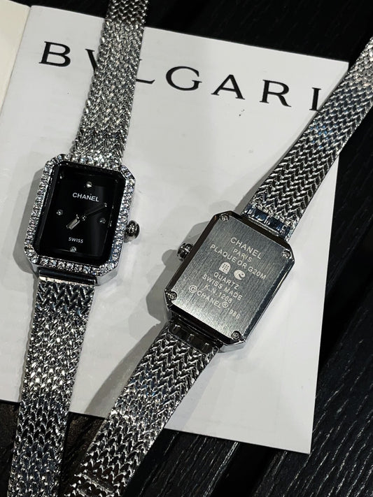 Chanel Première Collection Women's Vintage - style "Sugar Cube" Watch