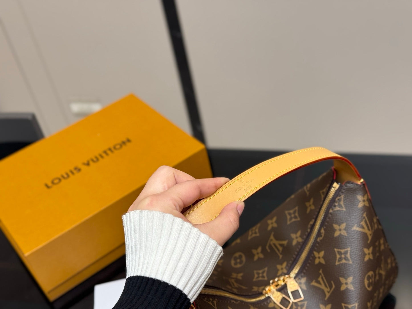 Stylish Hobo - style Women's Underarm Bag