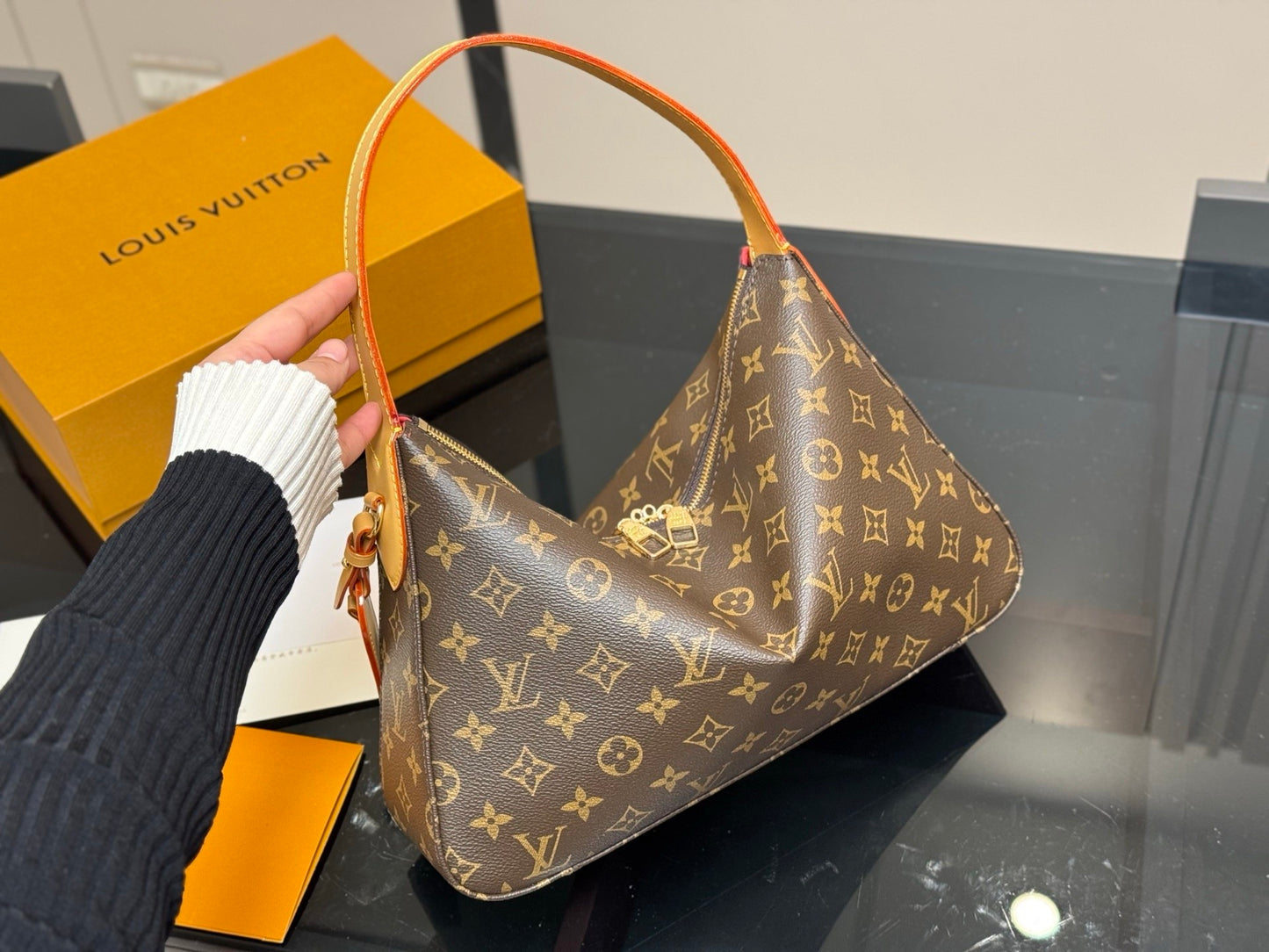 Stylish Hobo - style Women's Underarm Bag