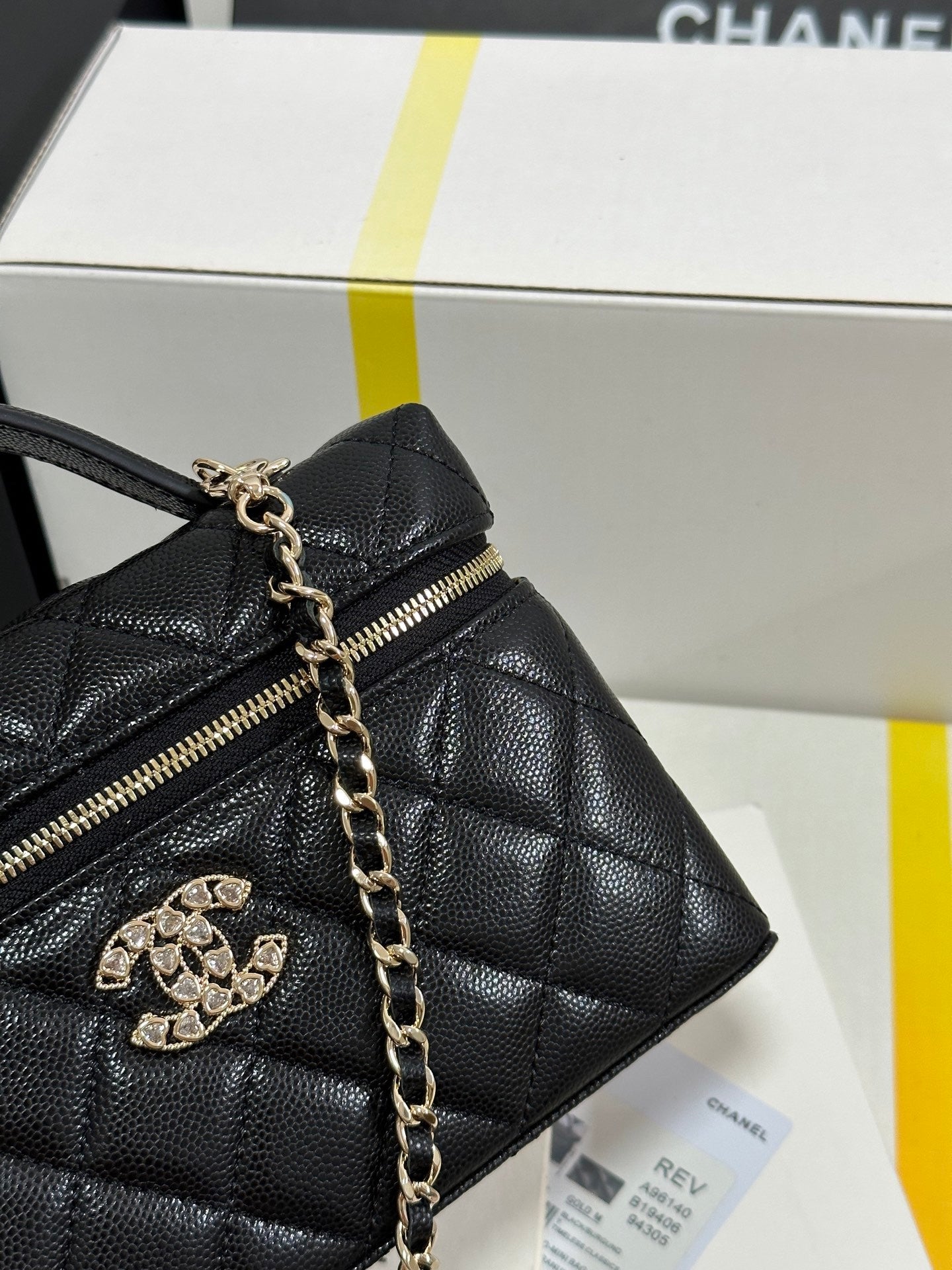 Caviar Calfskin Heart - shaped Rhinestone - embellished Zipped Flap Bag