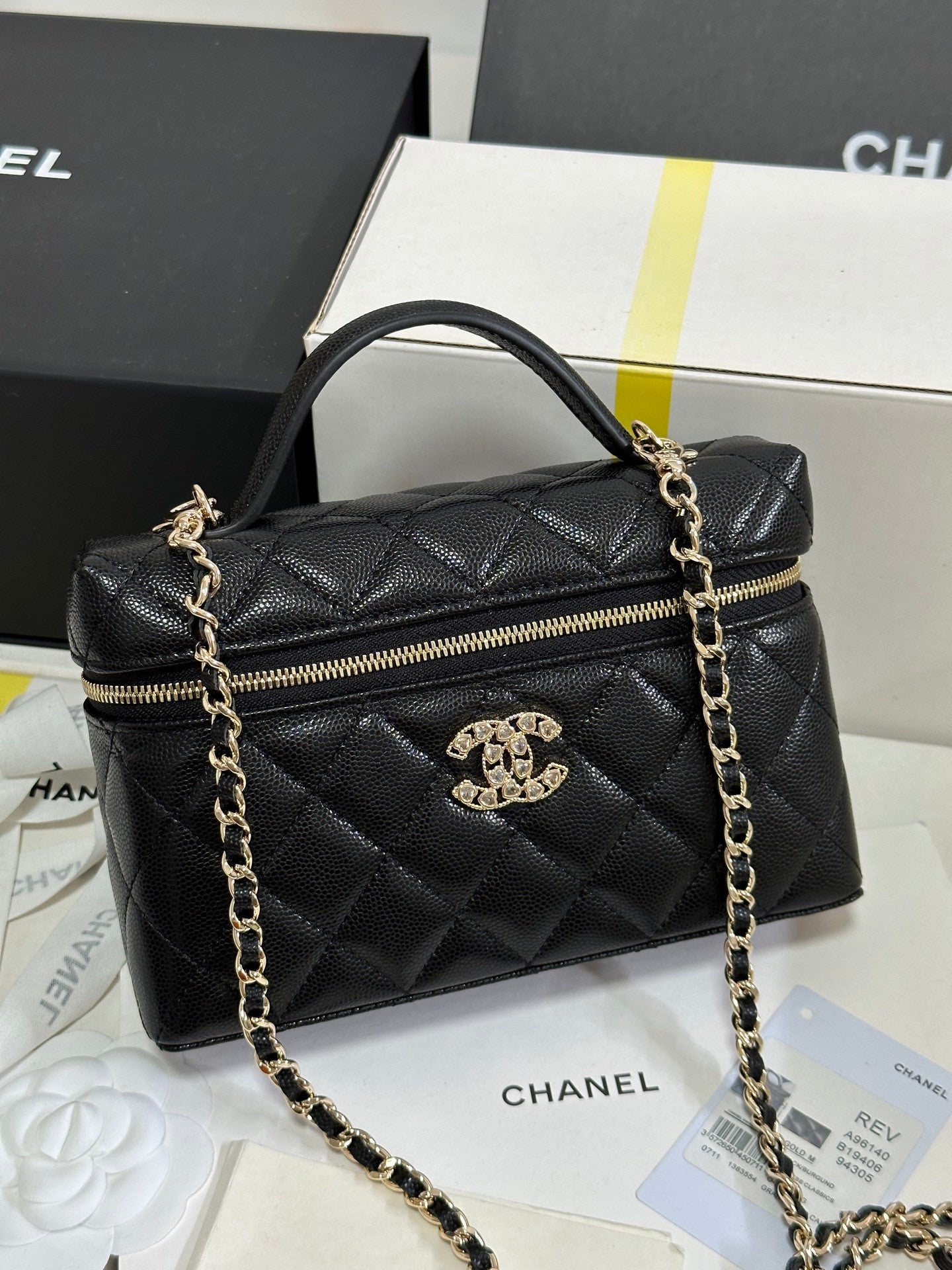 Caviar Calfskin Heart - shaped Rhinestone - embellished Zipped Flap Bag