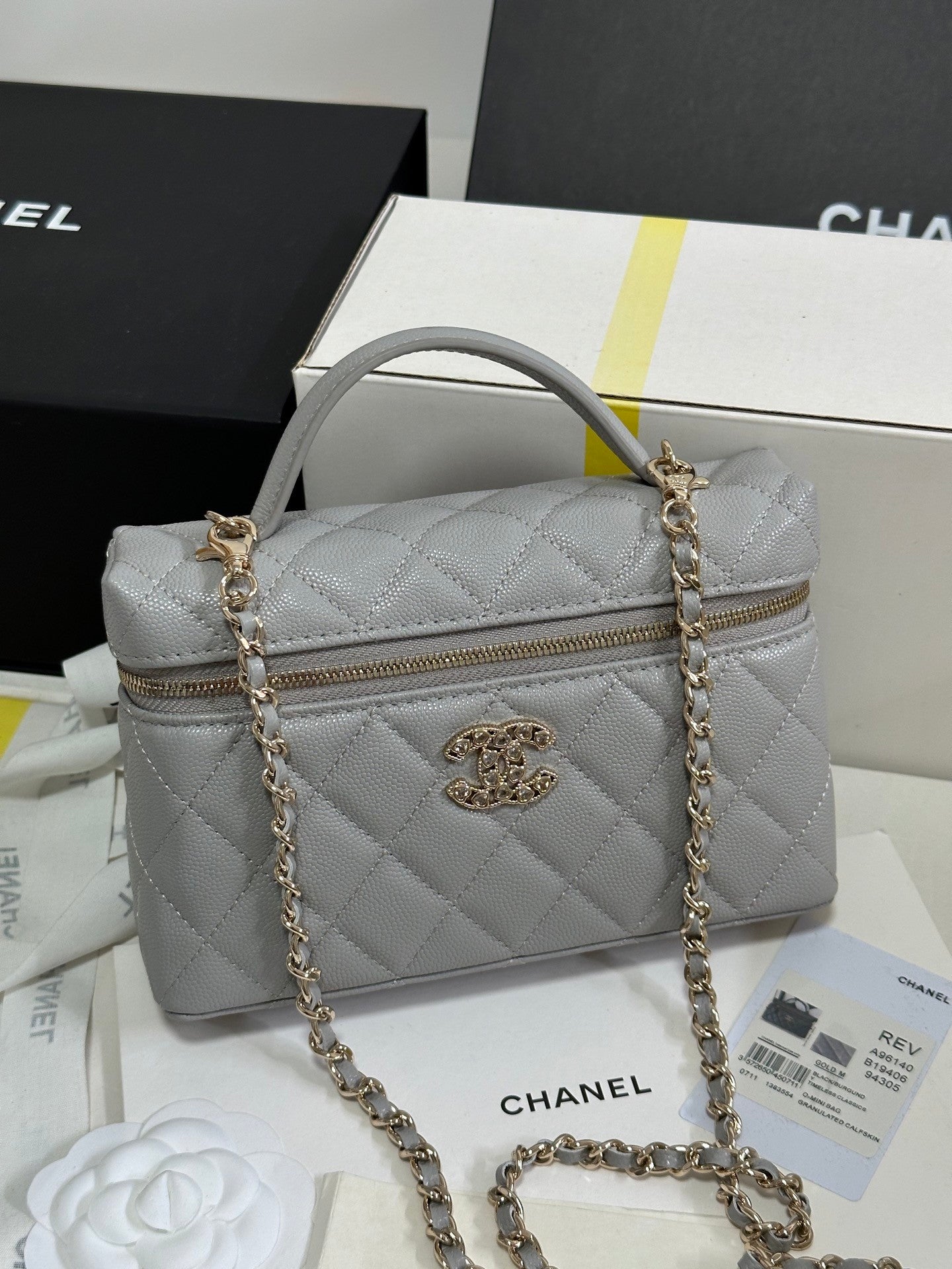 Caviar Calfskin Heart - shaped Rhinestone - embellished Zipped Flap Bag