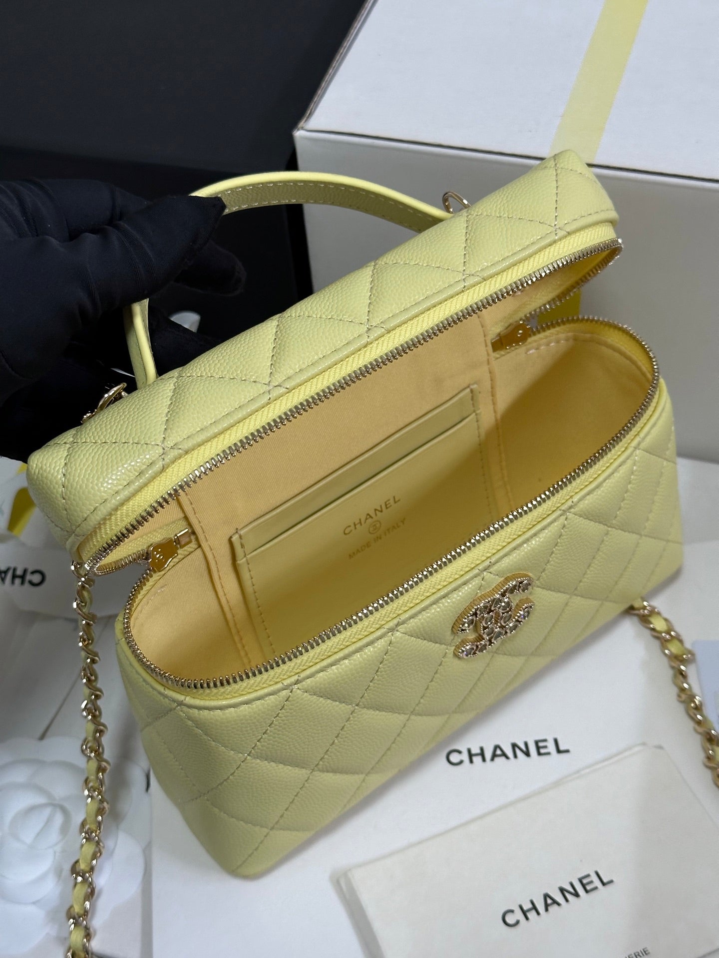 Yellow Caviar Calfskin Heart - shaped Rhinestone - embellished Zipped Flap Bag