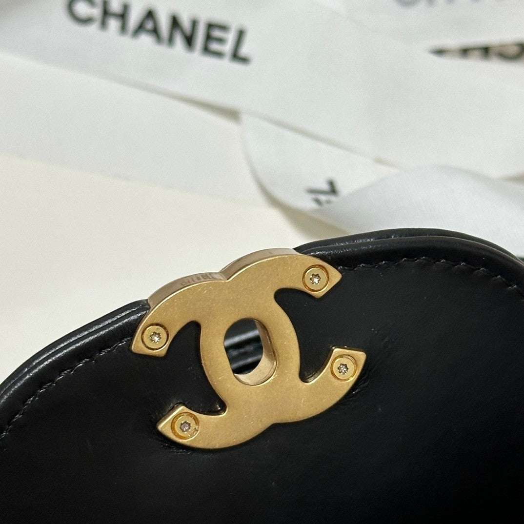 ExquisiteMini Quilted Handbag