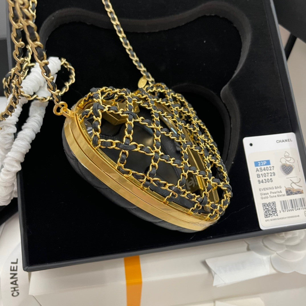 Heart  shaped Hollowed  out Evening Bag