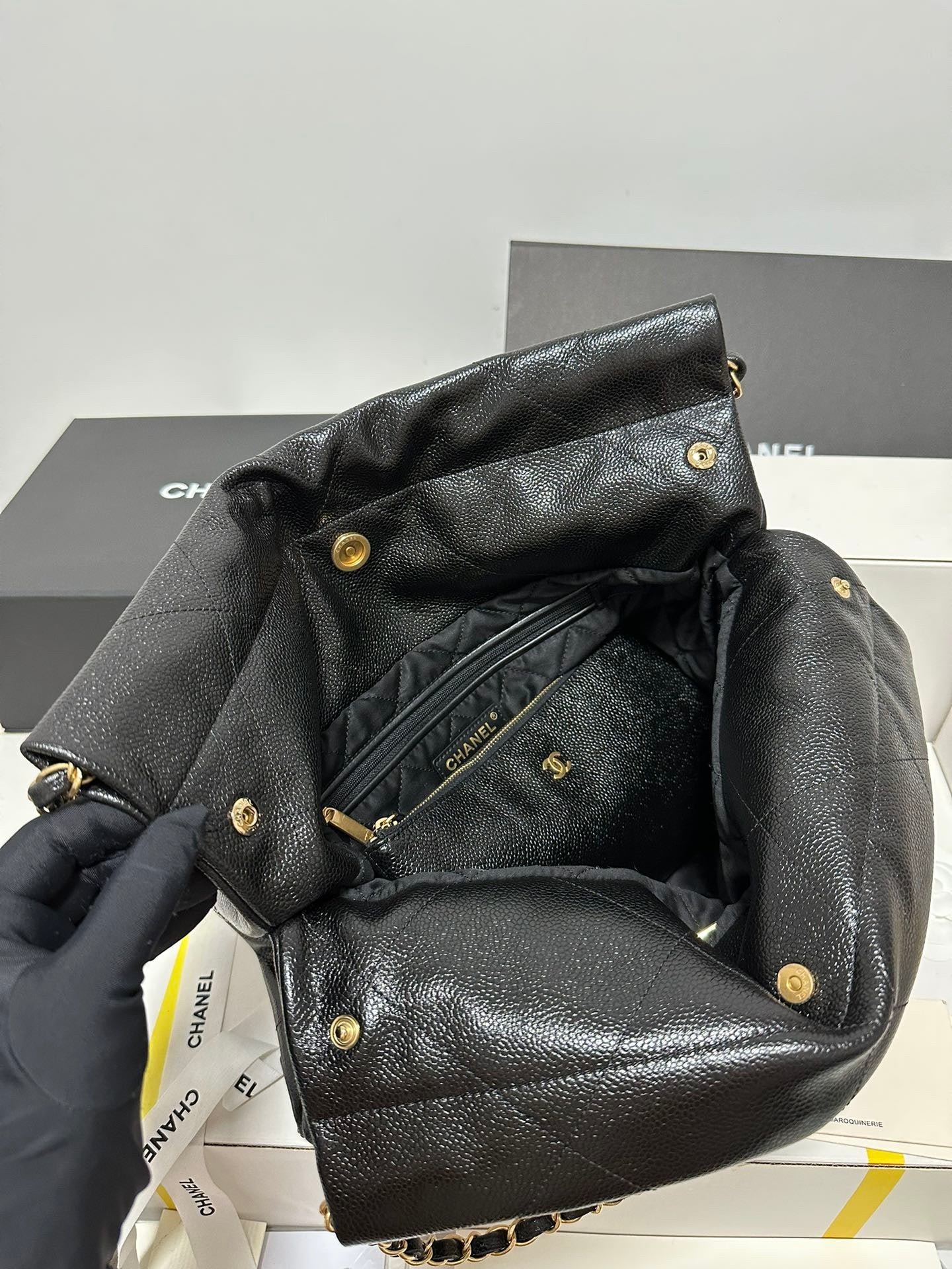 Classic Caviar Quilted Tote Bag