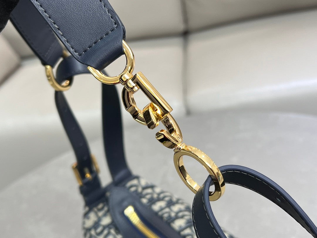 Monogram Armpit Bag, A Must - have Item for This Season's Trend