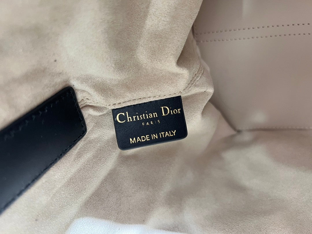 Medium - sized Beige Quilted Handbag