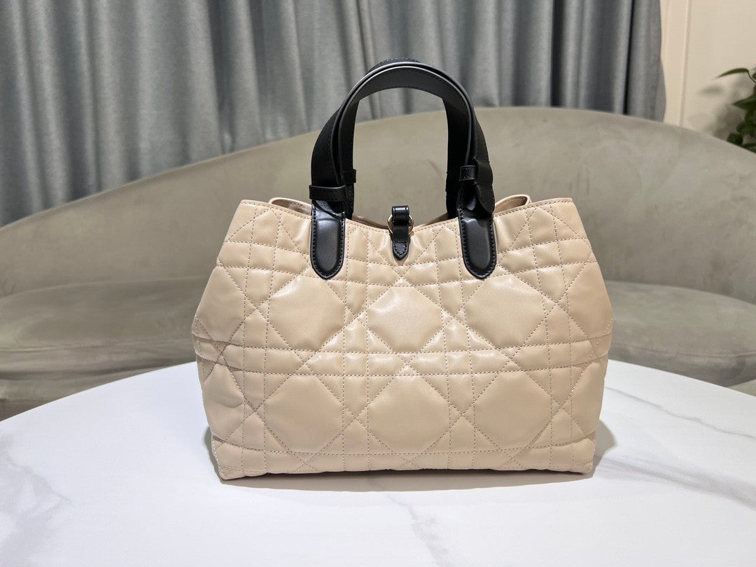Medium - sized Beige Quilted Handbag