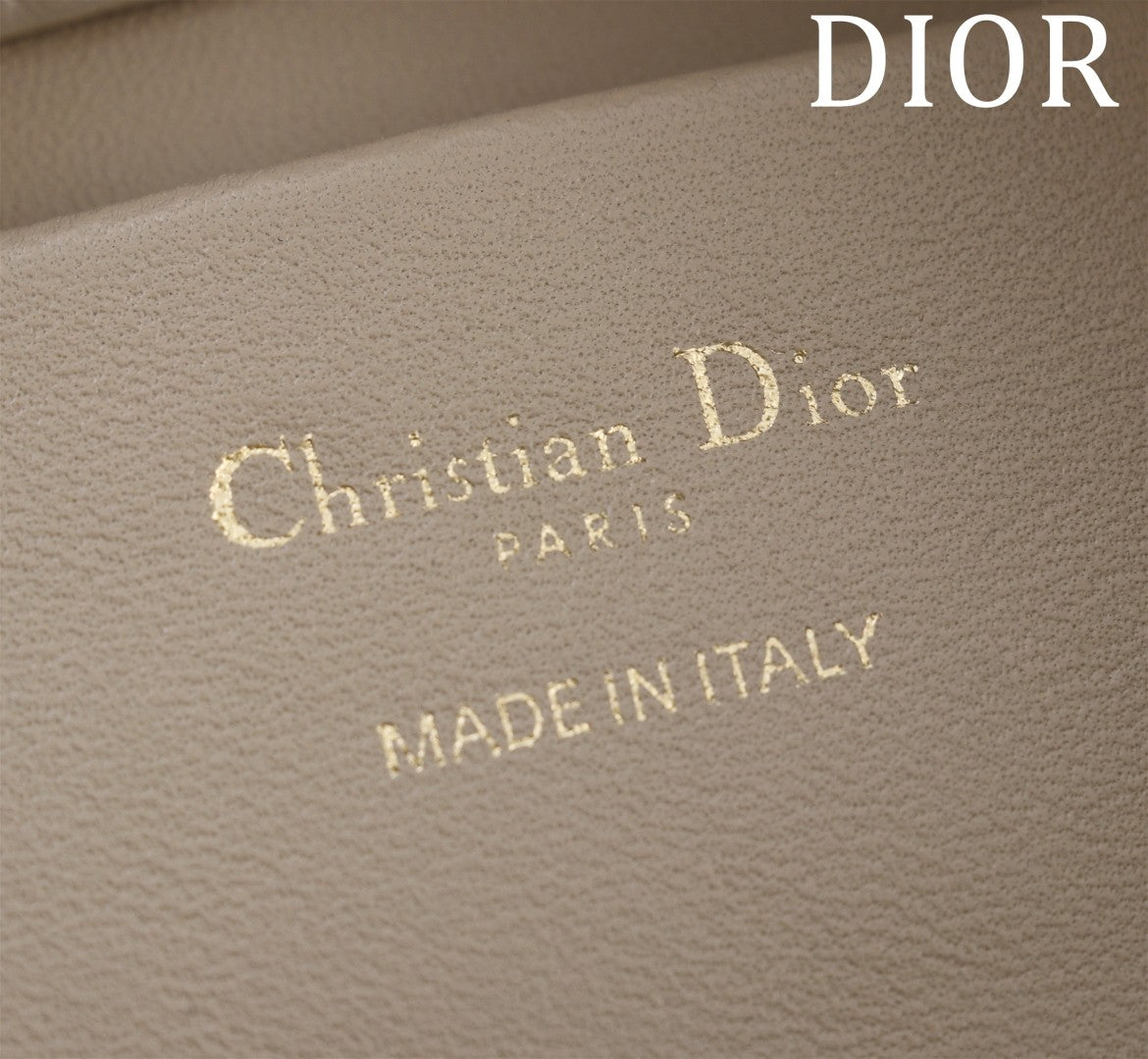 Elegant Allure: Light - Hued Patterned Bucket Bag - A Symphony of Style and Luxury