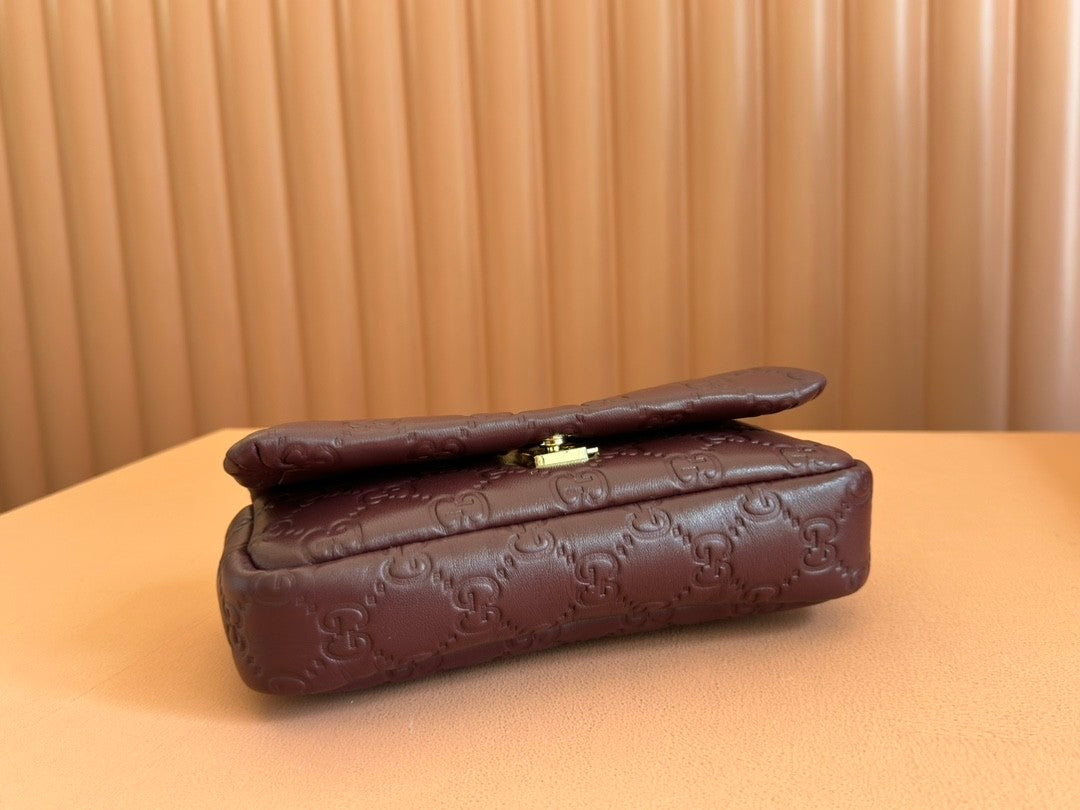 Burgundy leather handbag from the Miliano collection