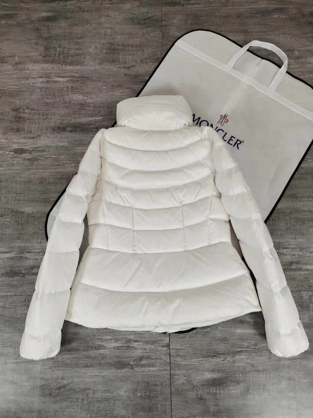White Waist - cinching and Slimming Lightweight Down Jacket