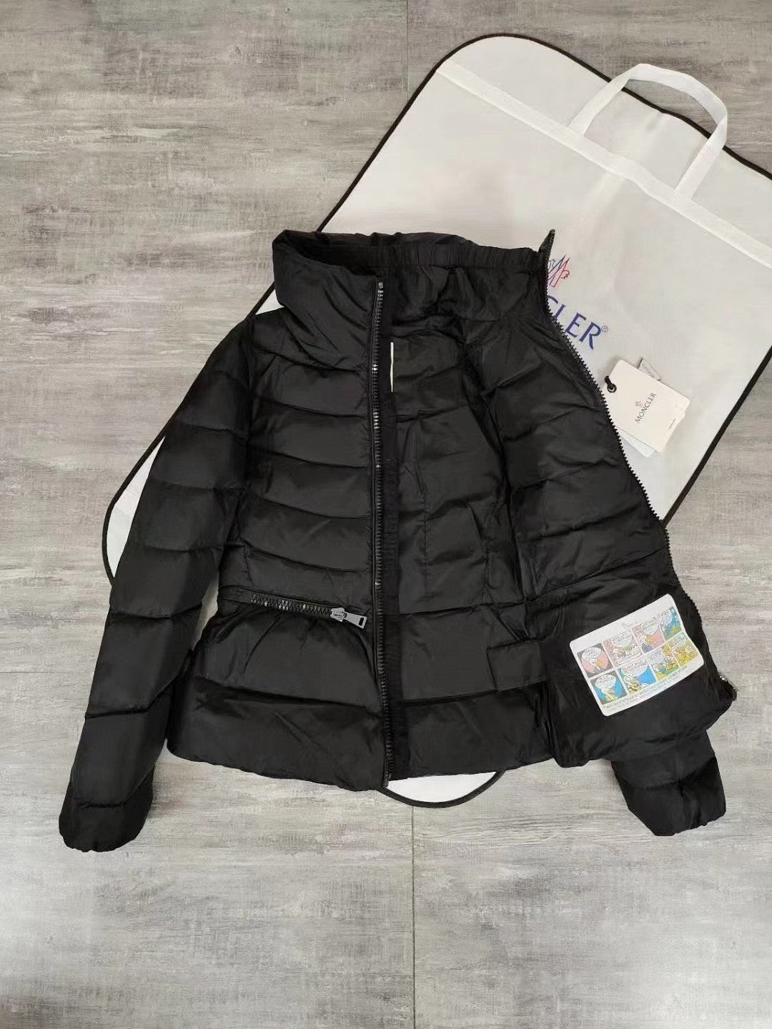 Black Waist - cinching and Slimming Lightweight Down Jacket